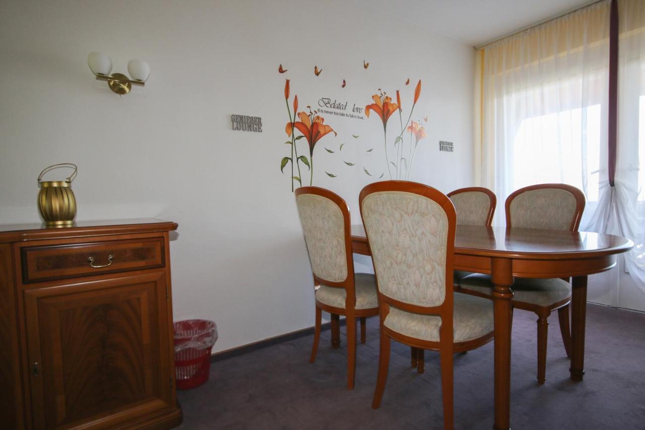 Hotel Charlott Eisenbach  Buitenkant foto
