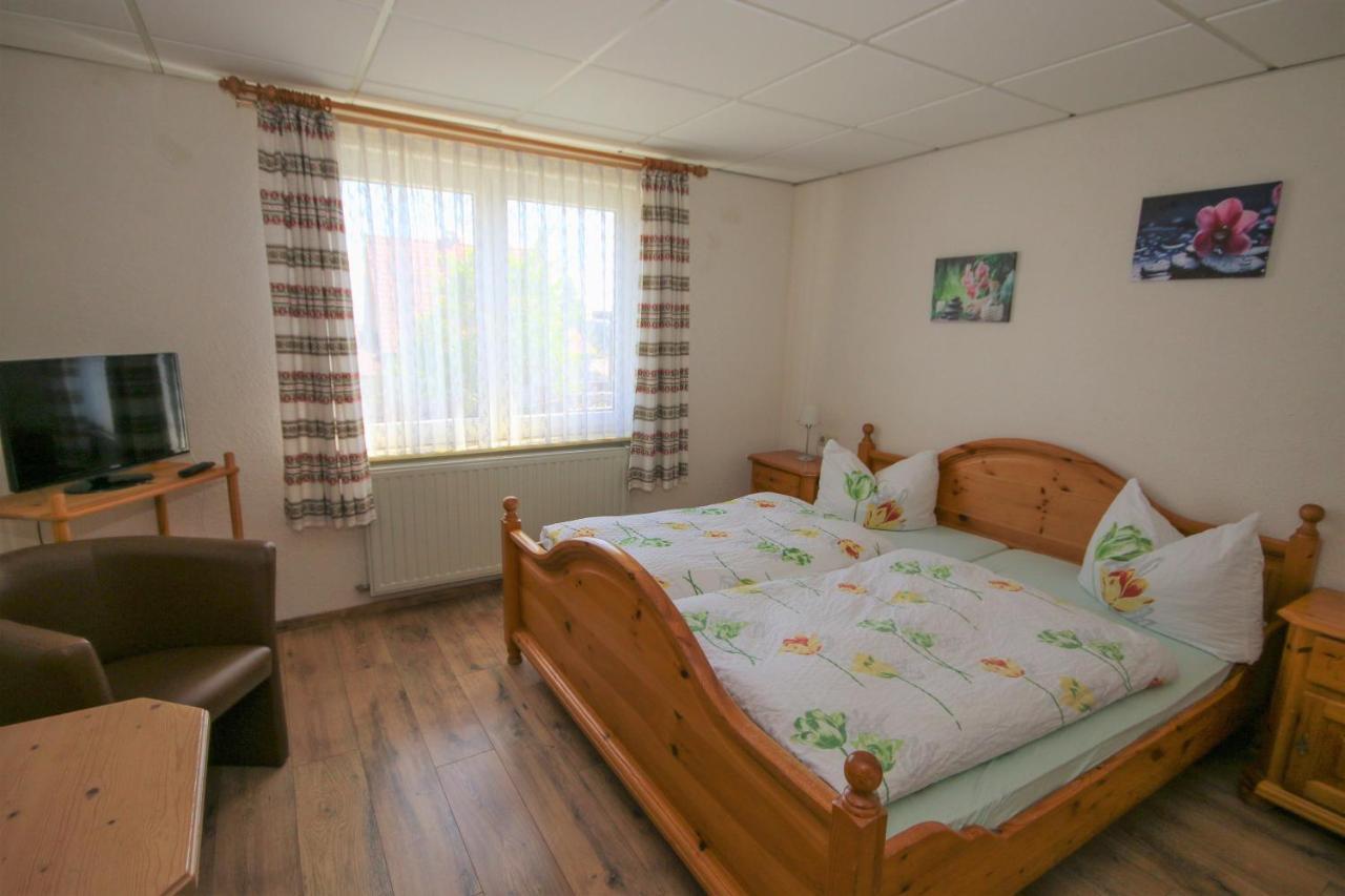 Hotel Charlott Eisenbach  Buitenkant foto